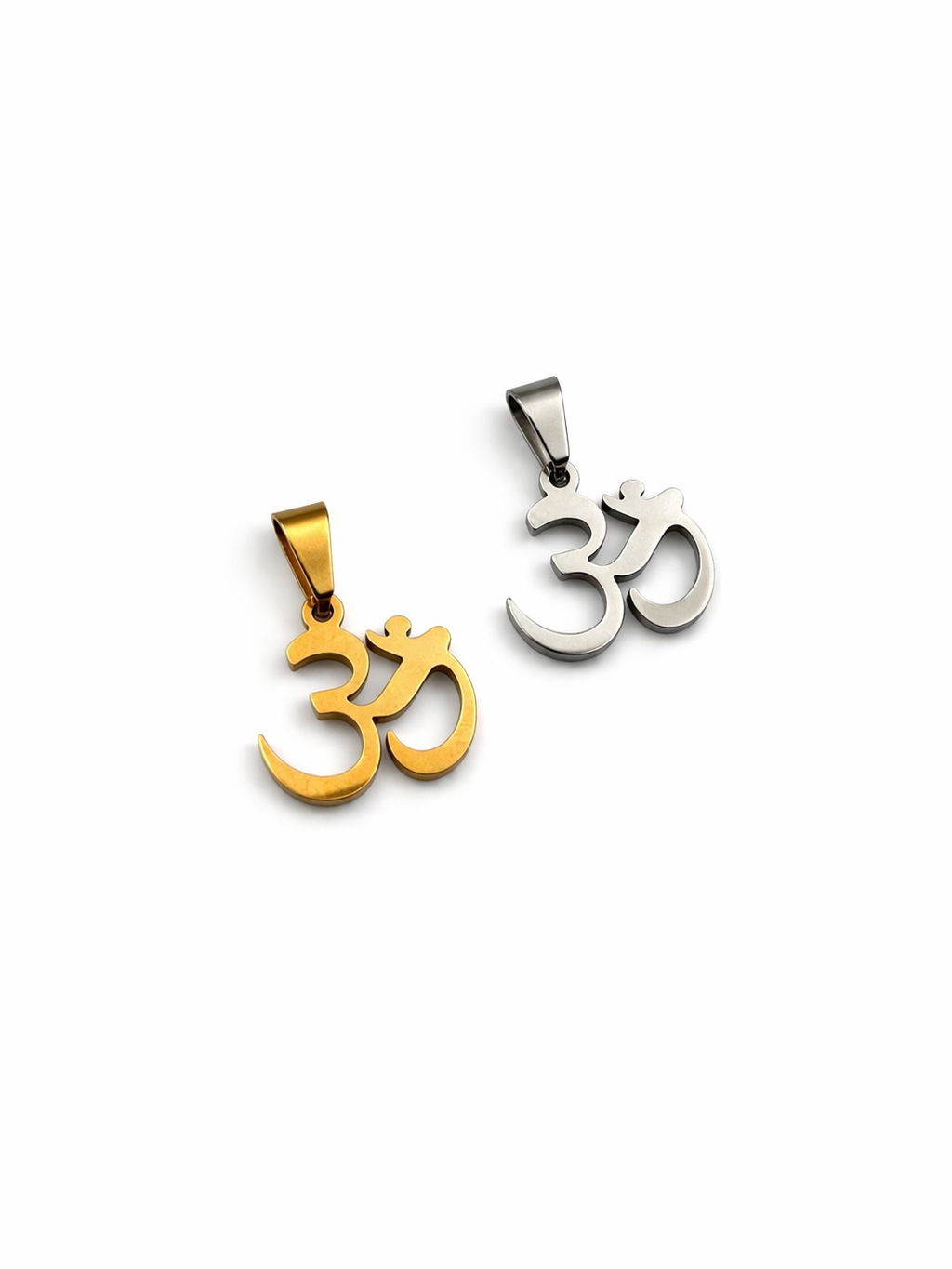 Om Pendent - Silver